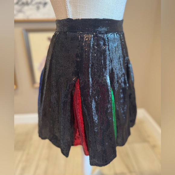 New! QUEEN OF SPARKLES Rainbow Sequin Pleated Mini Skort - Picture 8 of 11